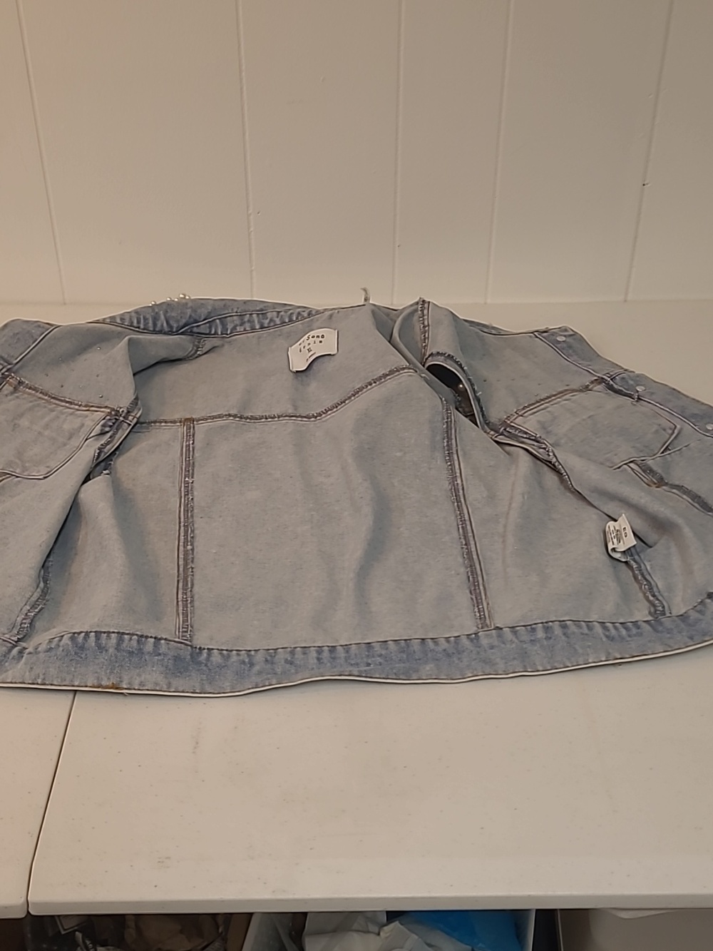 Ci Sono Light Wash Pearl-Studded Denim Vest Sleeveless Four Pocket Sz XL - Picture 11 of 13